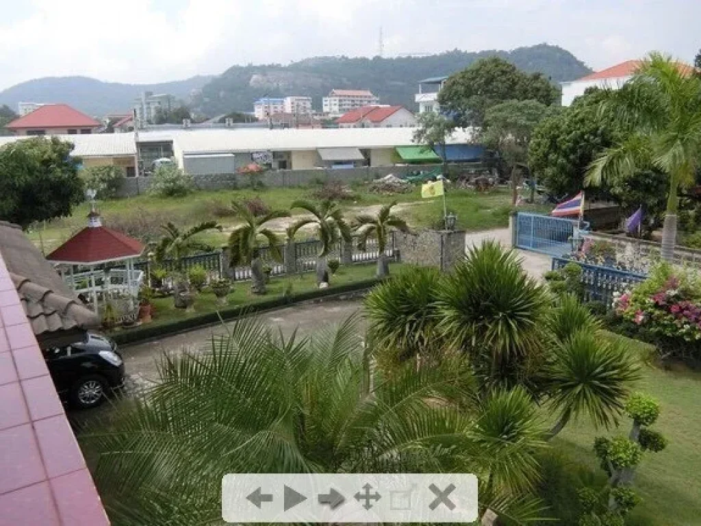 ขายบ้านหรูพร้อมที่ดิน สวยมาก เพียง 2 กิโลเมตรจากชายหาดหัวหิน เห็นวิวภูเขา เหมาะสำหรับพักอาศัย ทำอพาร์ทเม้นท์