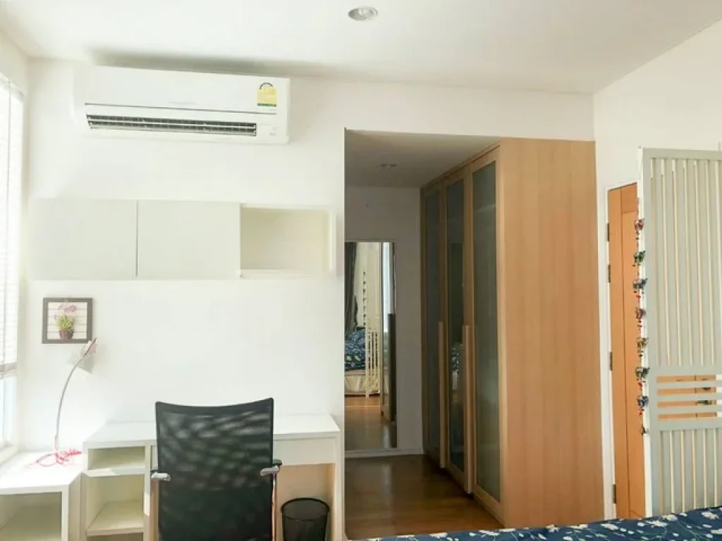 ให้เช่า คอนโดมิเนียม Wind Sukhumvit 23 ห้องหัวมุม Detach Condo