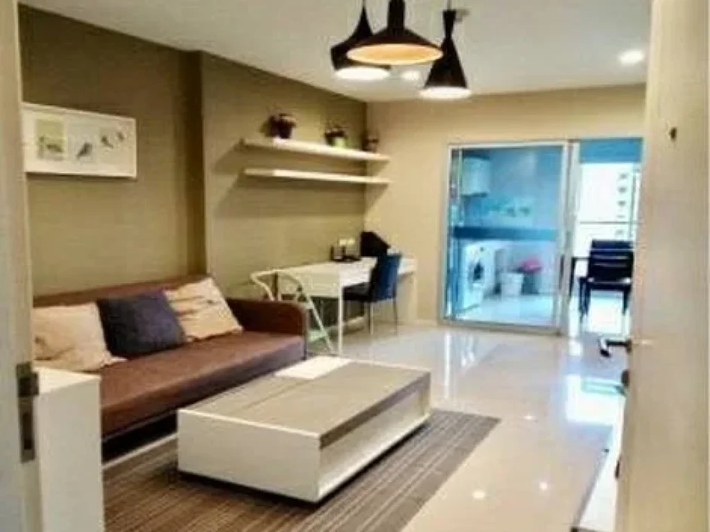 ขายคอนโด Condo Aspire Rama 9 พื้นที่ 495 ตรม 2 ห้องนอน 1 ห้องน้ำ พร้อมเฟอร์ครบตกแต่งสวยงาม