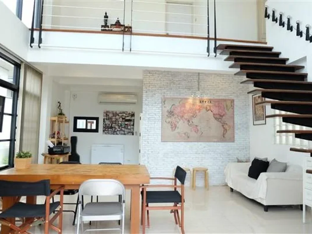 ขายบ้านเดี่ยว ตกแต่ง style loft industrial ถนนเสนานิเวศน์