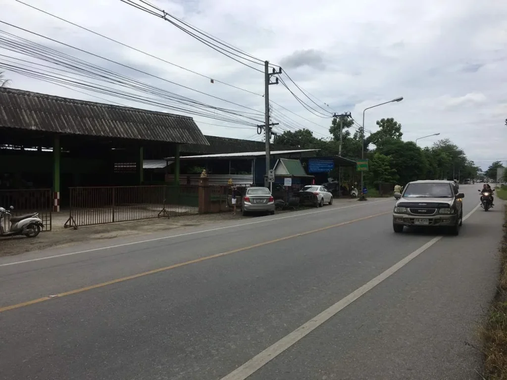 ที่ดินพร้อมสิ่งปลูกสร้าง ติดถนนลำพูน - ป่าซาง