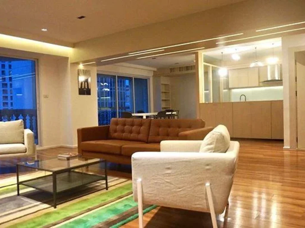 CR052 Royal Castle Apartment 165 Sqm 3 beds modern design and only 7 mins walk to Phrom Phong Station