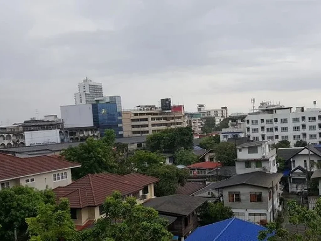 ขาย ให้เช่าคอนโด LifeRatchada ใกล้ MRT แยกรัชดา ลาดพร้าว เฟอร์ครบ