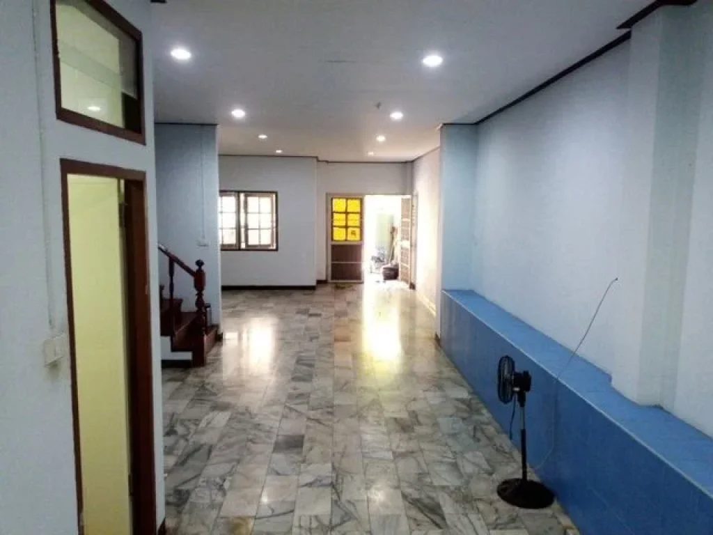 Townhome For Rent ให้เช่าทาวน์โฮม 3 ชั้น 28 ตรว 15000บาทเดือน