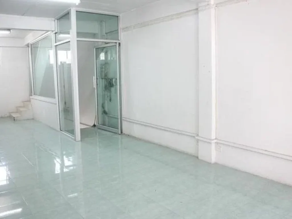 Office for Ren อาคารพาณิชย์ 35 ชั้น ใกล้ K-Village 30000บาทเดือน