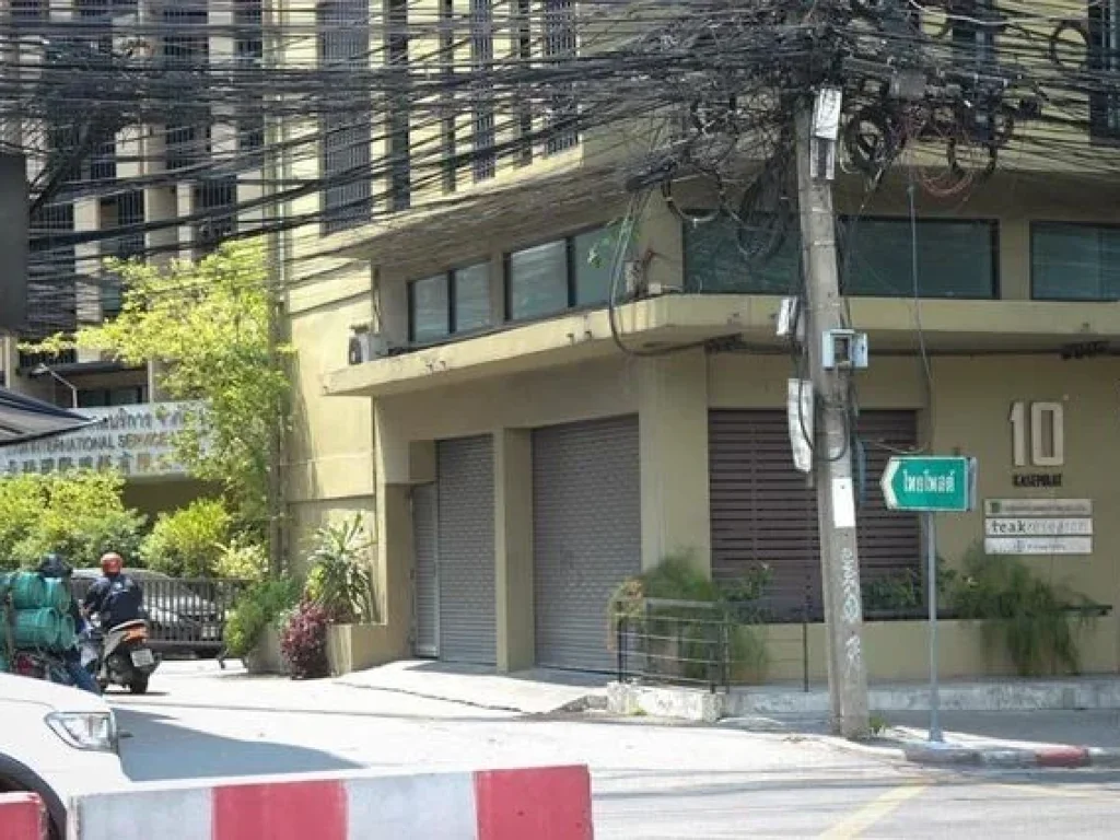 Office for Ren อาคารพาณิชย์ 35 ชั้น ใกล้ K-Village 30000บาทเดือน