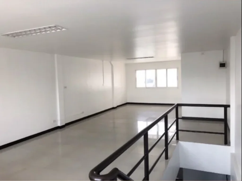 OFFICE SPACE IN RAMA 9 FOR RENT