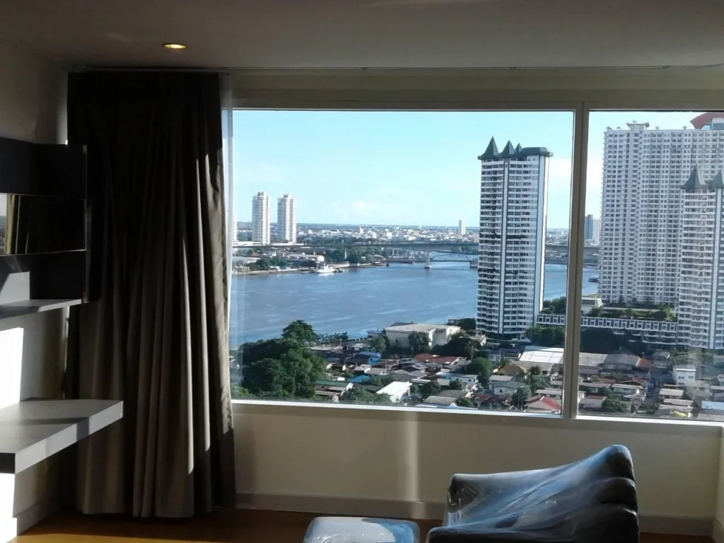 urgent Sale condo at Watermark condo type 3 beds high floor river view Brand new room