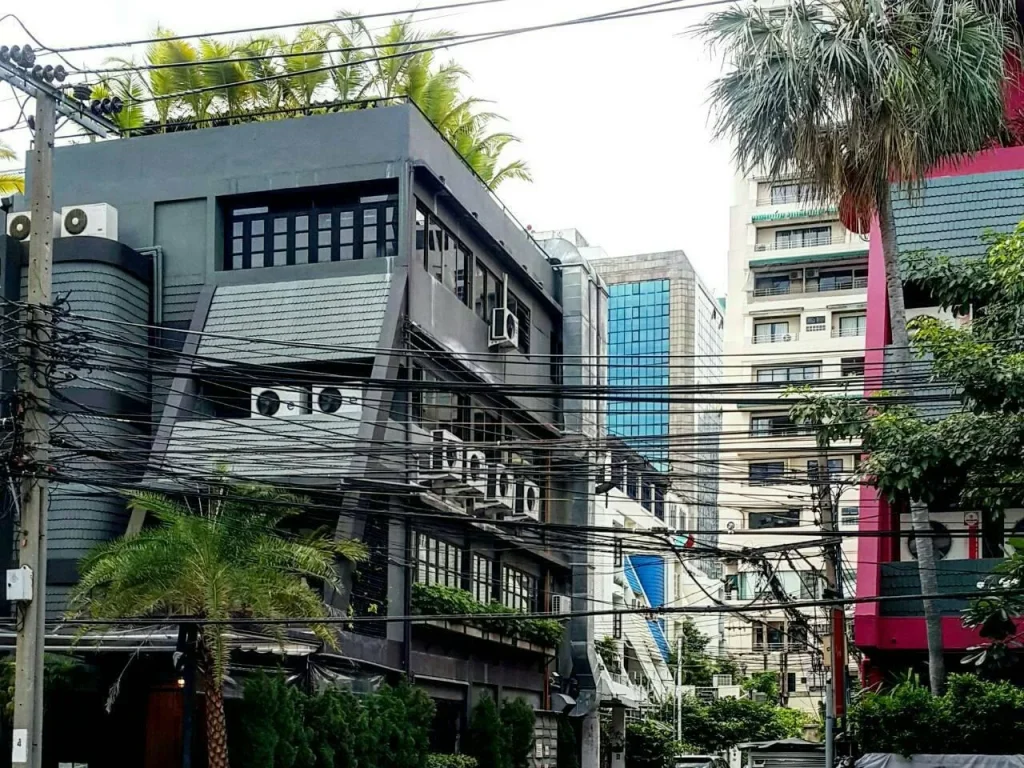 Urgent Sale Townhouse for Sale in the heart of Sathon Its Located at Soi Sathon 12th just behind Kai New Zealand restaurant