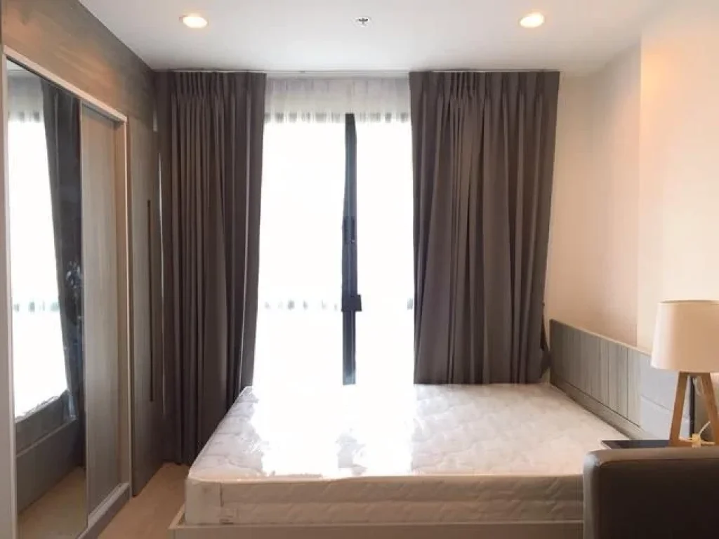 For Rent Ideo Sathorn Thapra near BTS Pho nimit very nice room dont miss out 