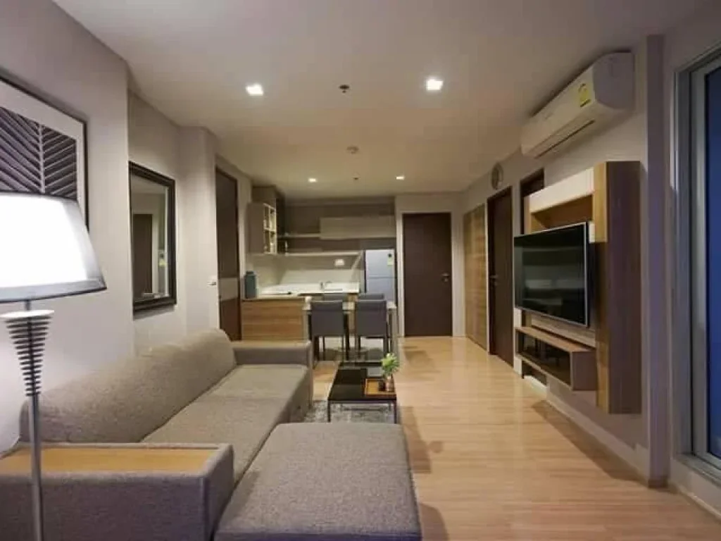 คอนโด Rhythm Sathorn 21 - 2 ห้องนอน 5 นาทีจาก BTS สะพานตากสิน สุรศักดิ์ และท่าเรือสาธร FIRE Sale 2 Bedroom