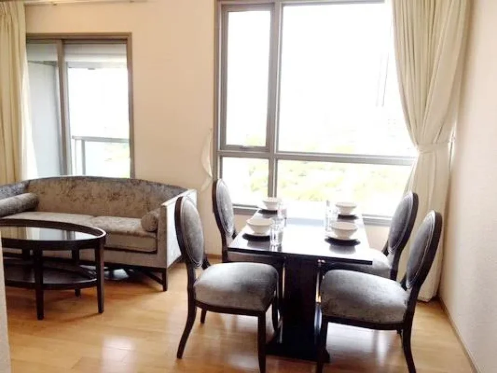 เช่า FOR RENT H CONDO SUKHUMVIT 43 2 beds 2 baths 60 Sqm60000 Fully Furnished NEAR EMPORIUM