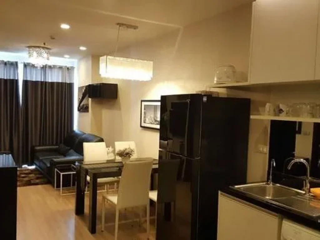 เช่า FOR RENT SKY WALK CONDOMINIUM 2 beds 1 bath 60 sqm40000 1 MIN BTS PHRAKANONG