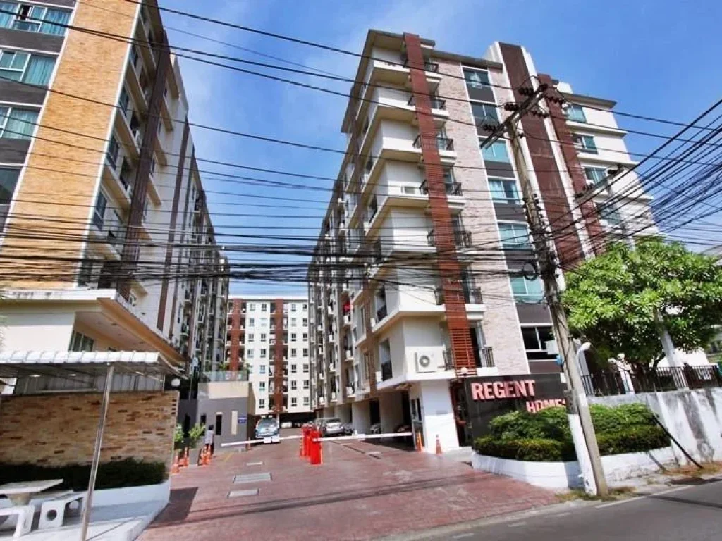 ขายหรือให้เช่า regent home 12 ลาดพร้าว พร้อมสิ่งอำนวยความสะดวกโดยรอบ