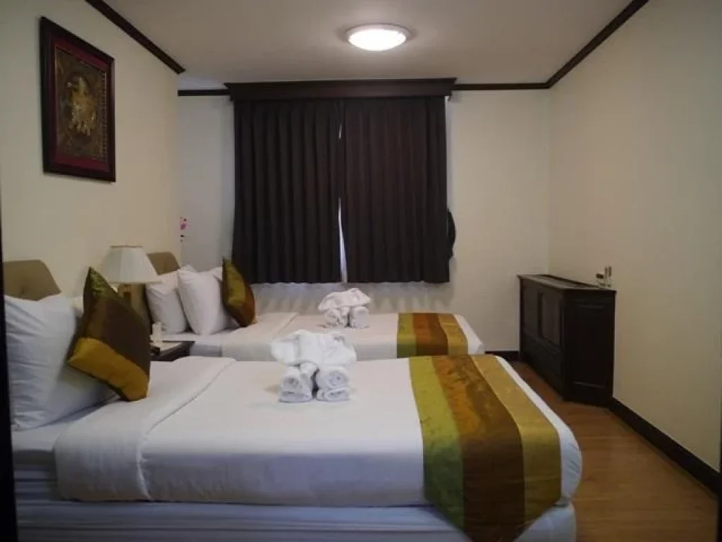 Apartment for Rent at Narathiwas Soi 7 1Bed 70 sqm