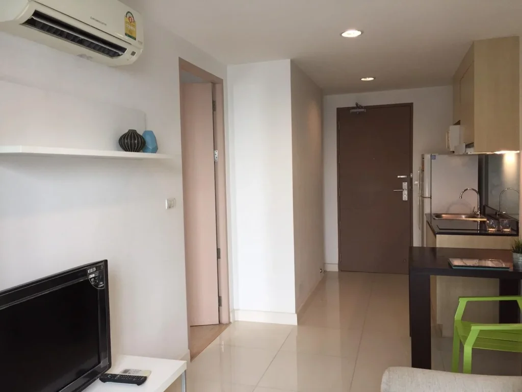 For rent condo near to BTs Wongwian Yai fully furnished 1 bed only 12000 Bath