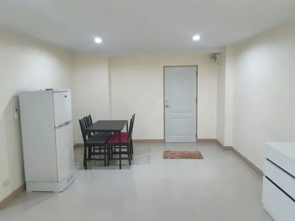 Room For Rent Regent Home 4 รีเจ้นท์ โฮม4 16000month