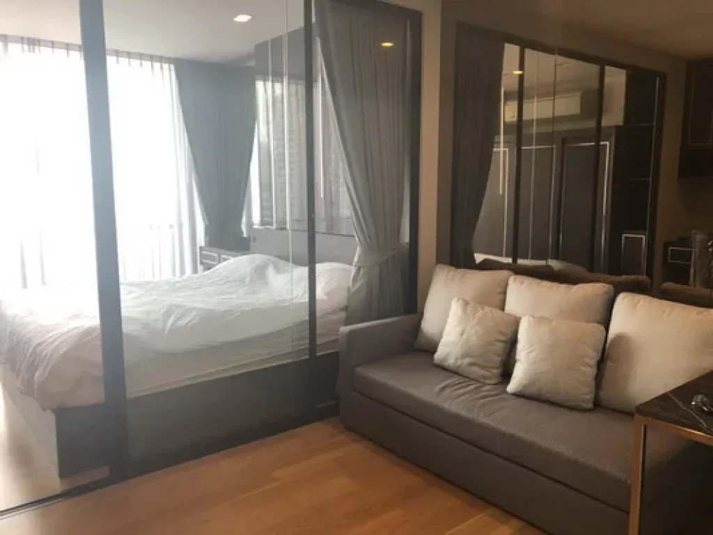 เช่า FOR RENT NOBLE REVO SILOM 1 bedroom 34 Sqm23000 CLOSE BTS SURASAK