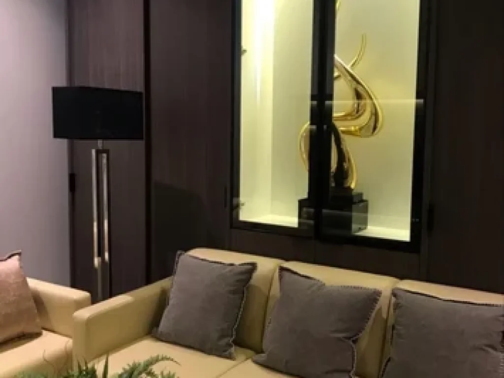 Condo for rent NOBLE PLOENCHIT Type 1 bedroom with private elevator Next to BTS Ploenchit