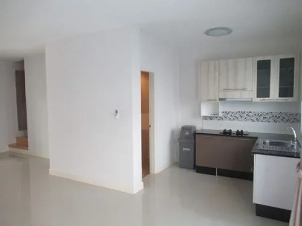 ขาย townhome 2 ชั้น บ้านกลางเมือง สวนหลวง ทำเลดี ซเฉลิมพระเกียรติ 28 206 ตรว 128 ตรม