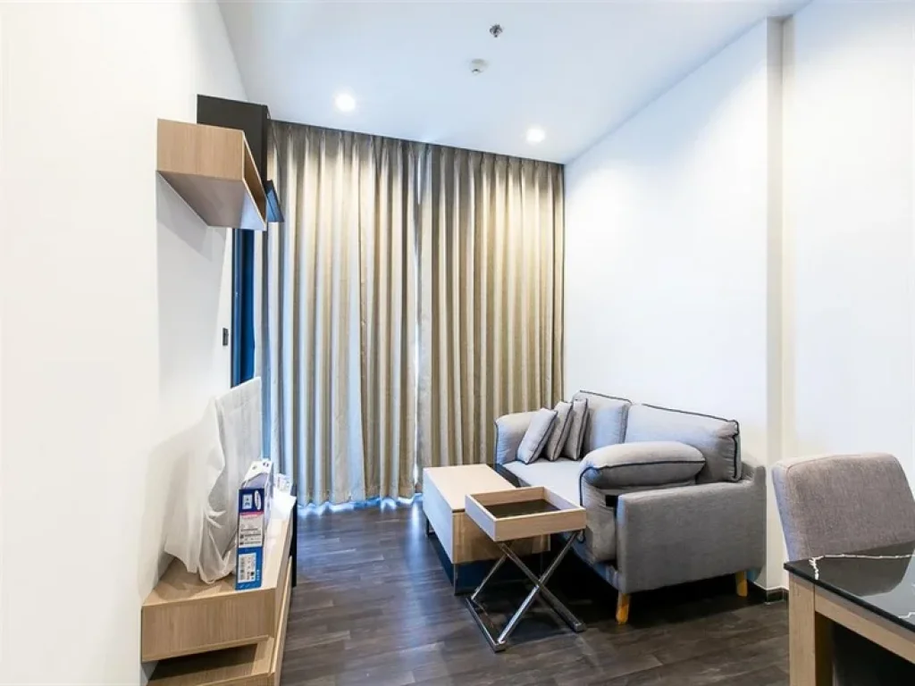 Brand new condo for rent The line asoke  ratchada