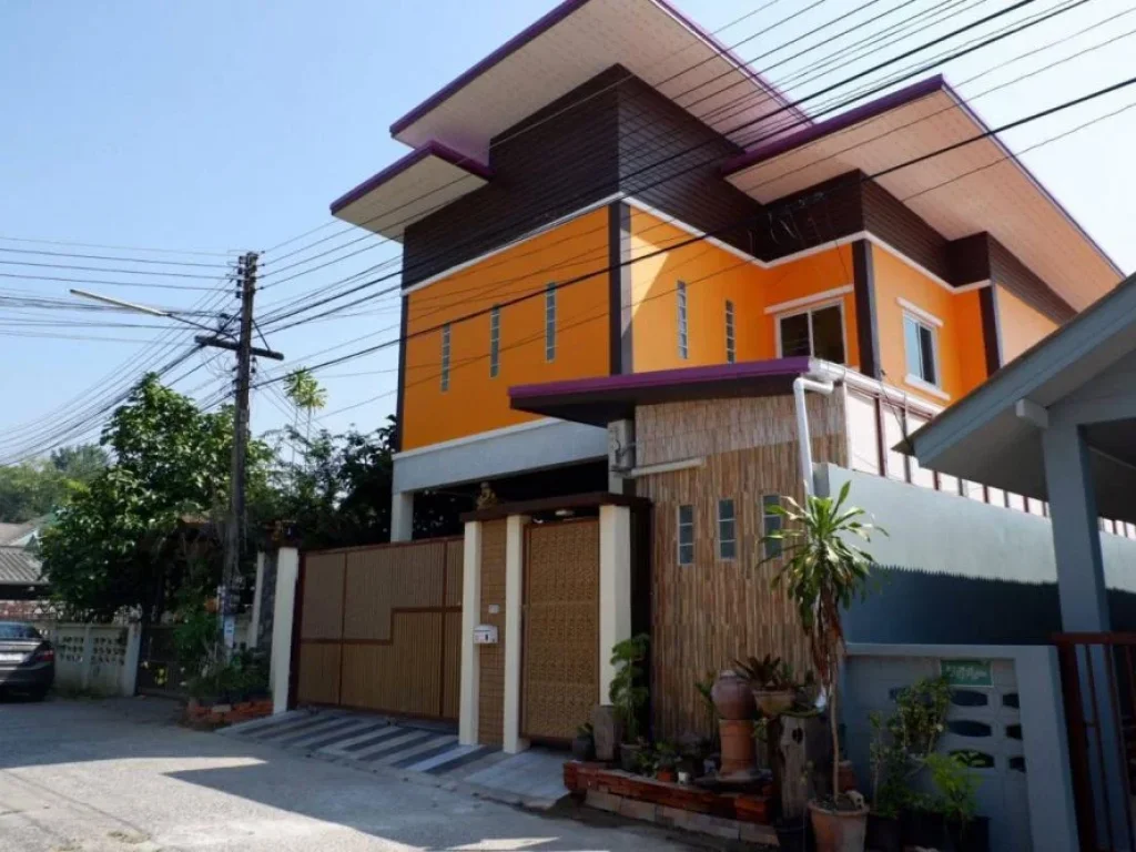 ขายบ้านพร้อมอาคารสำนักงาน ในตัวเมืองเชียงใหม่ ตรงข้าม City Gym Sales house and home office