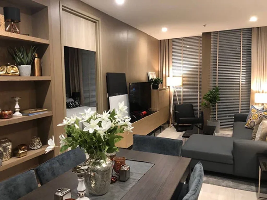 ด่วน ห้องสวย แต่งหรู ใหม่กิ๊ก แบบ 2 ห้องนอน ที่ คอนโด Noble เพลินจิต For Rent A Luxurious Brand New and Nicely Decor 2 Bedroom Unit at Noble Ploe