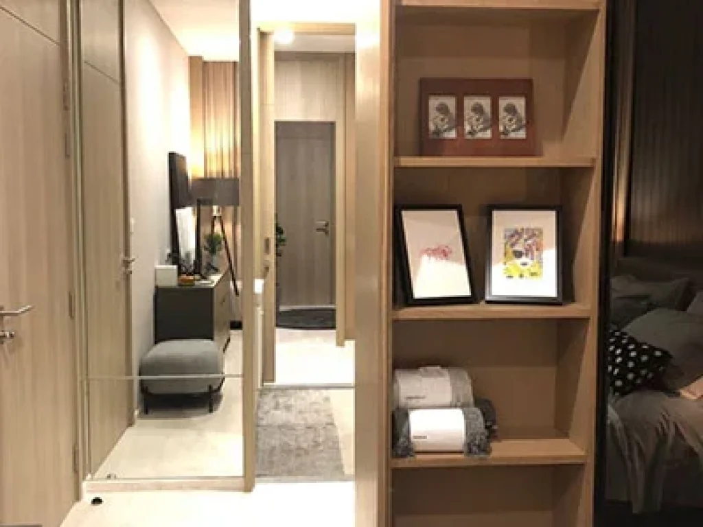 ด่วน ห้องสวย แต่งหรู ใหม่กิ๊ก แบบ 2 ห้องนอน ที่ คอนโด Noble เพลินจิต For Rent A Luxurious Brand New and Nicely Decor 2 Bedroom Unit at Noble Ploe