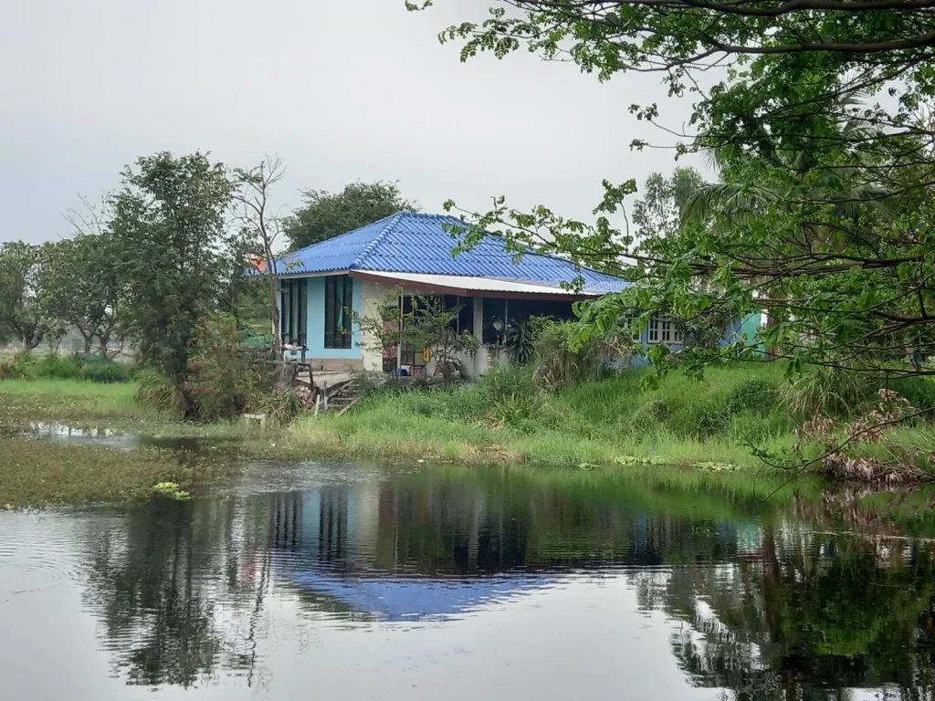 ขายบ้านพร้อมที่ดินติดถนนหลวงหมายเลข23