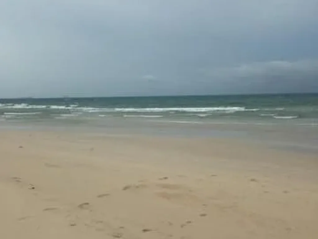 ทำเลดีวิวสาวยงามติดทะเลหาดส่วนตัว อำเภอปะทิว ชุมพร