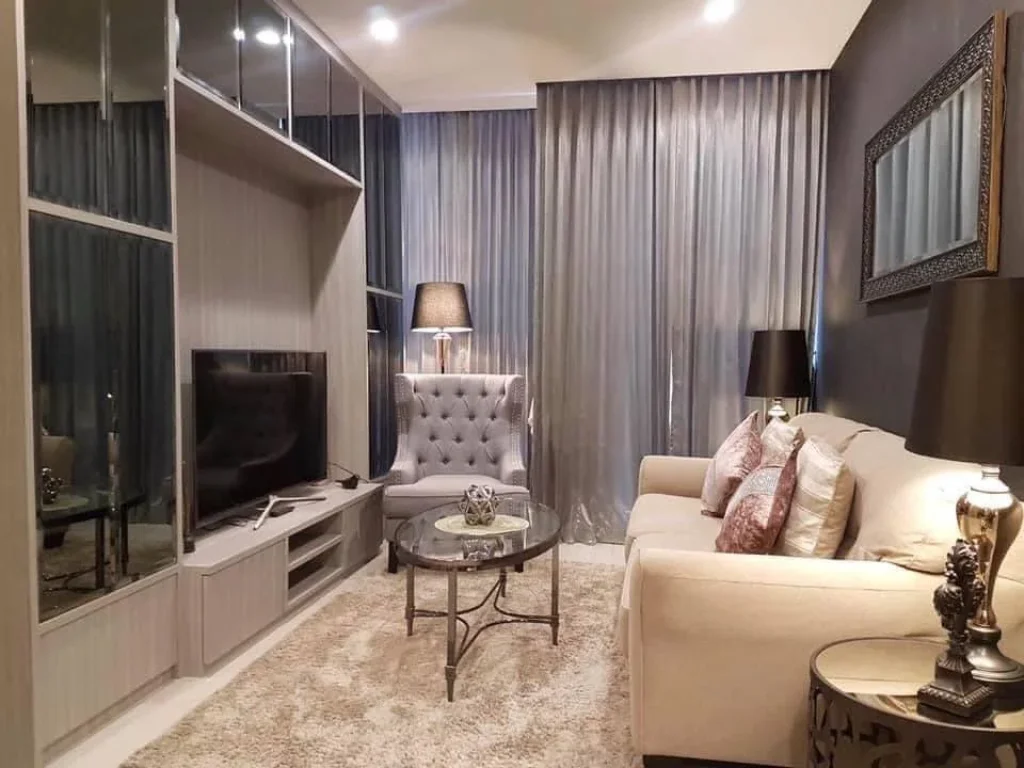 Noble Ploenchit - Beautifully Furnished 2 Bedrooms 72 Sqm BTS Ploenchit