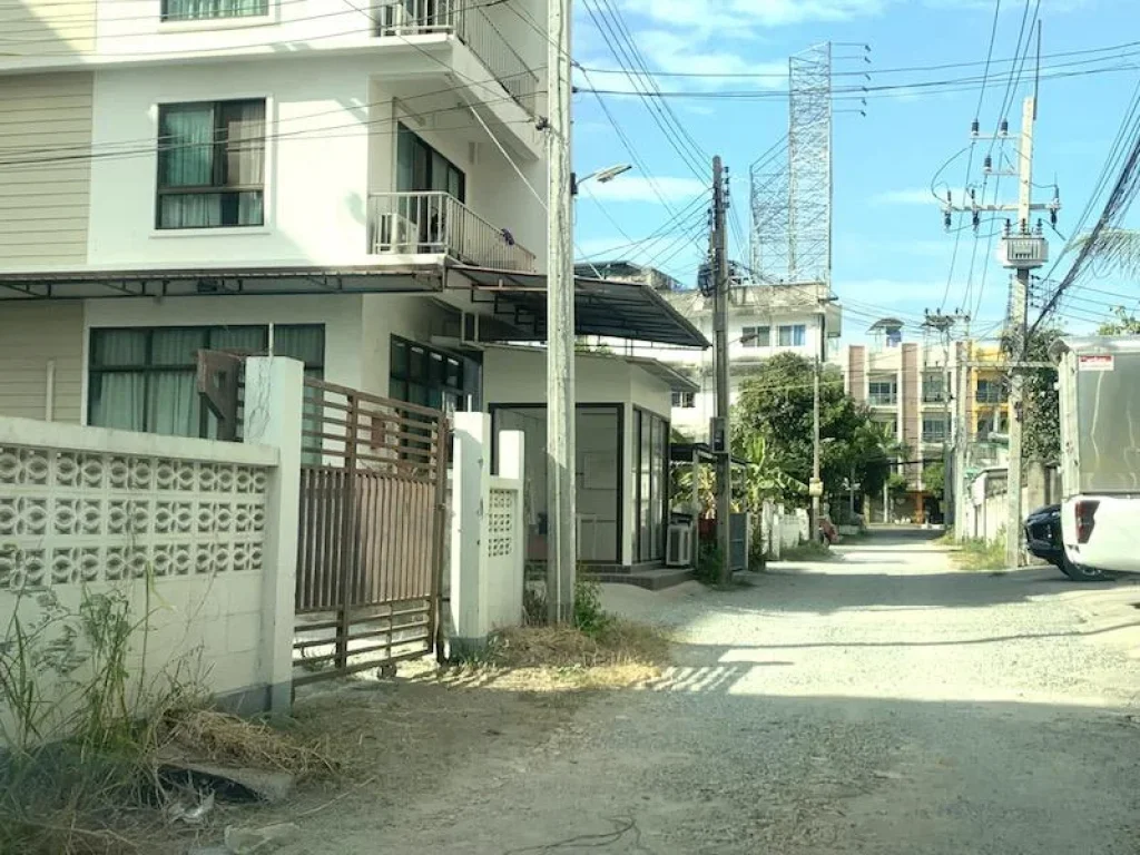 ขายที่ดินบางแสน ชลบุรี ใกล้หาดบางแสน เนื้อที่ 2งานกว่า