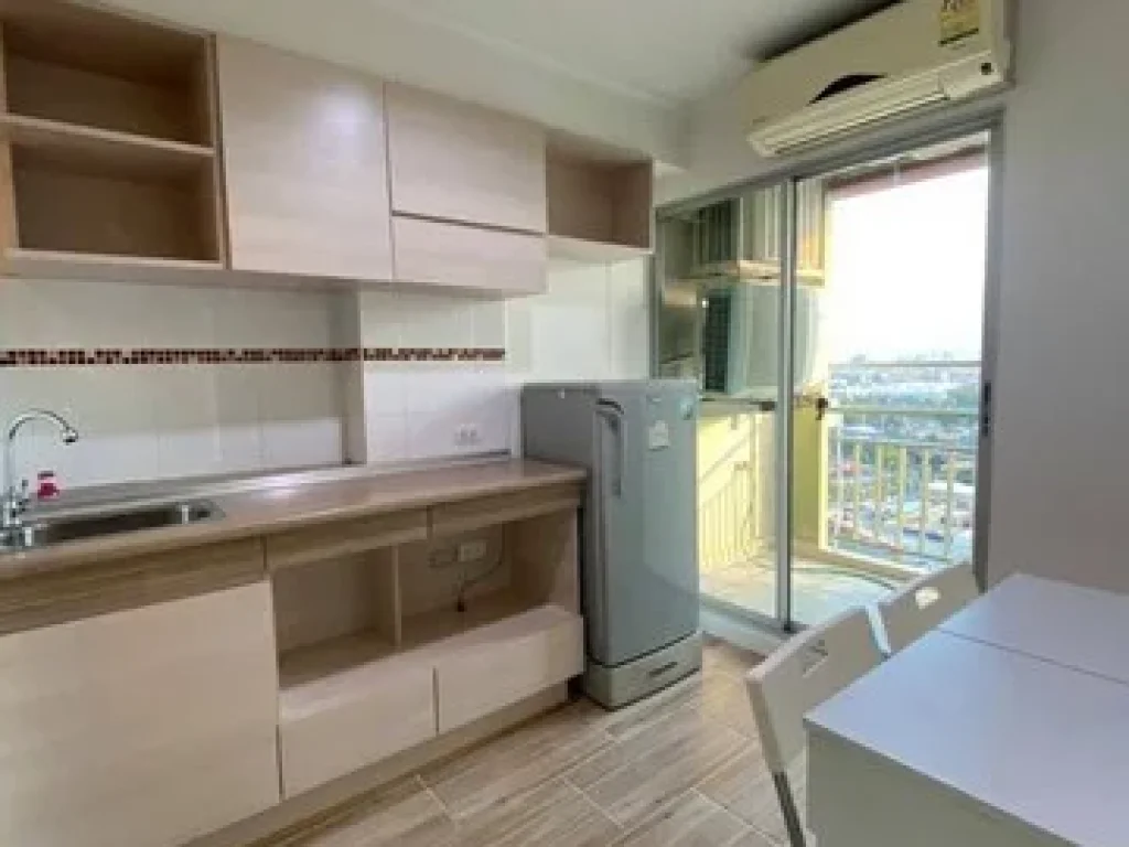 Lumpini Rama 4 convenient comfortable 18th floor beautiful view BTS Ekkamai