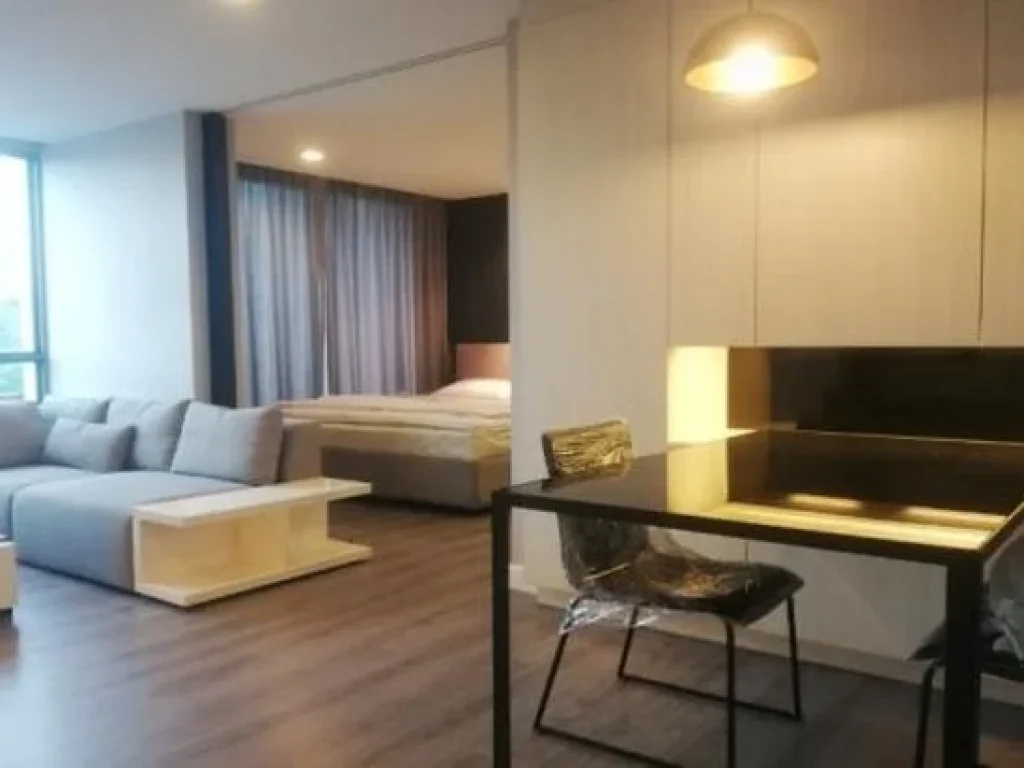 The Room Sukhumvit 40 clean convenient 6th floor nice BTS Ekkamai