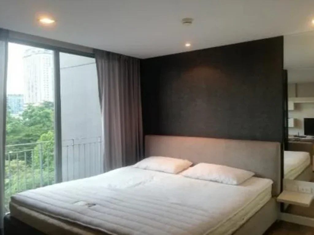 The Room Sukhumvit 40 clean convenient 6th floor nice BTS Ekkamai