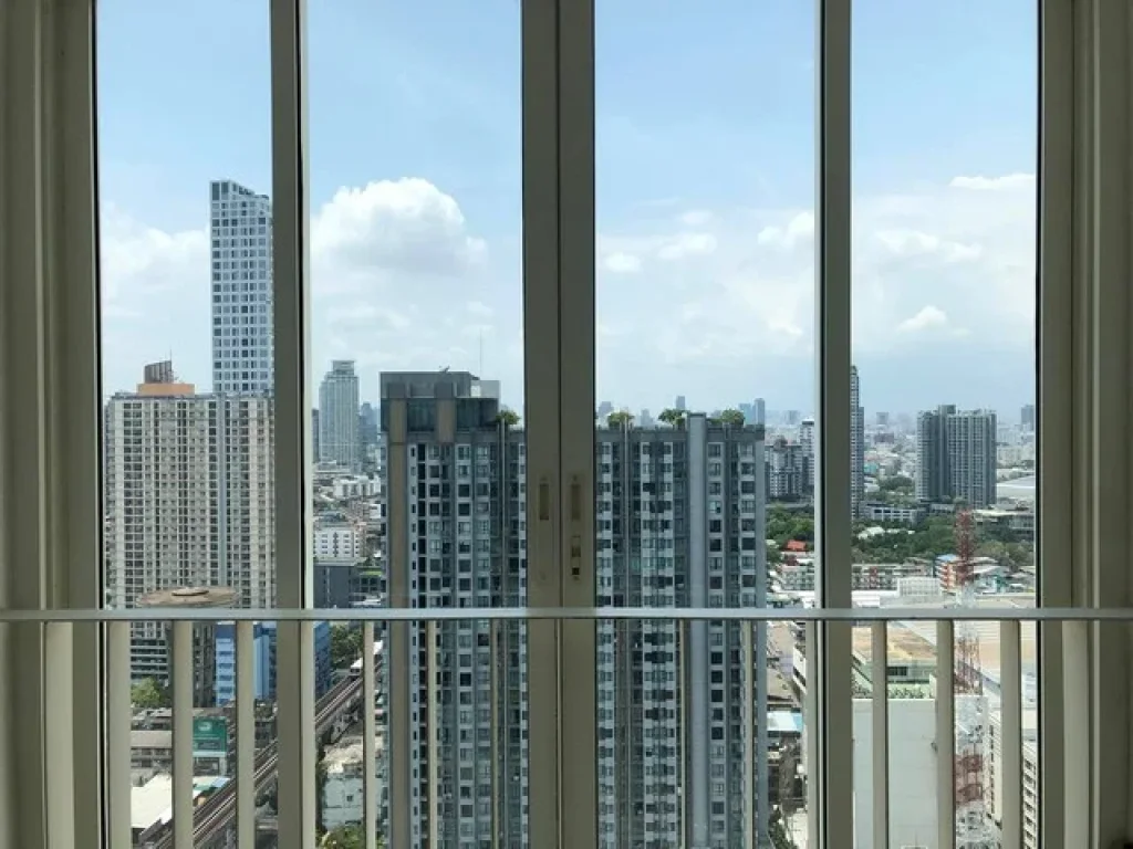 Ideo Verve Sukhumvit 81 Nice peaceful clean 19th floor BTS On Nut