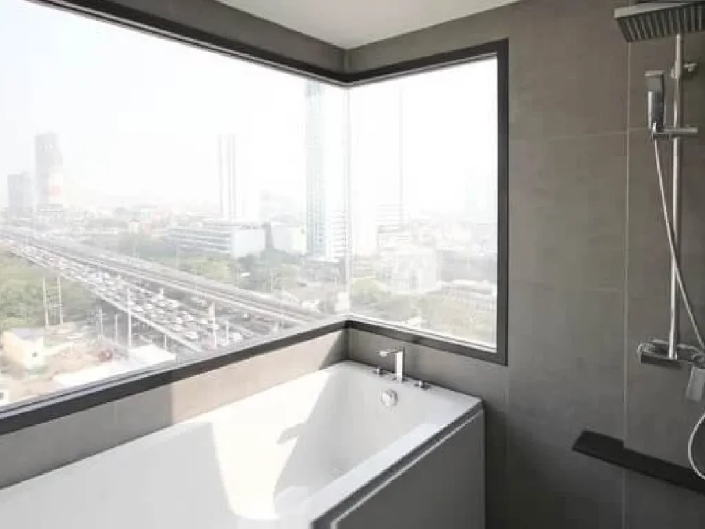 เช่าด่วน คอนโด Urbano Absolute สาธร-ตากสิน แต่งสวย แบบ 2 ห้องนอน For Rent A Beautiful 2 Bed Unit at Urbano Absolute Sathon-Taksin