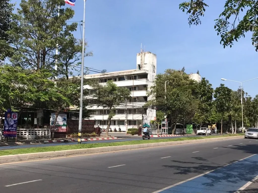 ขายทาวน์เฮ้าส์ ใกล้หาดบางแสน ใกล้มหาวิทยาลัยบูรพา