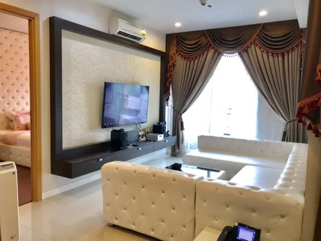 เช่า FOR RENT CIRCLE CONDOMINIUM 2 beds 2 baths 80 Sqm50000 CLOSE MRT PETCHABURI