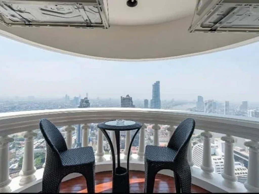 For Rent 1bedroom 68 sqm State Tower Silom High floor River View