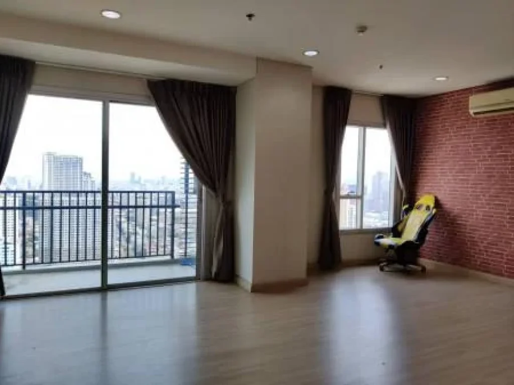 ขายถูกที่สุด คอนโด อินโทร พหลโยธิน-ประดิพัทธ์ คอนโดมิเนียม 925 ตรม Top floor วิวเมืองสูงสง่า ห้องขนาดใหญ่ กว้าง 925 ตรม 2 นอน 2 น้ำ