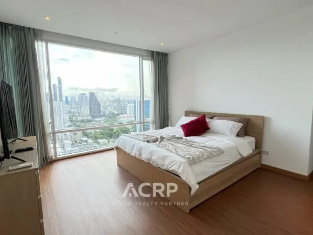 For Sale Fullerton Sukhumvit คอนโด Pet Friendly พร้อมอยู่