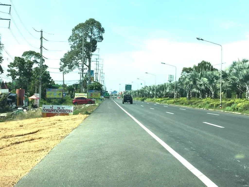 ขายที่ดินติดถนนสุขุมวิท บางละมุง ใกล้แยกกระทิงลาย เนื้อที่ 500ตรว