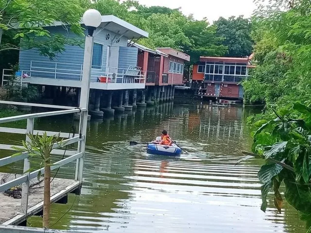 ขายที่ดินพร้อมรีสอร์ท 4ห้อง 2ไร่ ไทรน้อย นนทบุรี