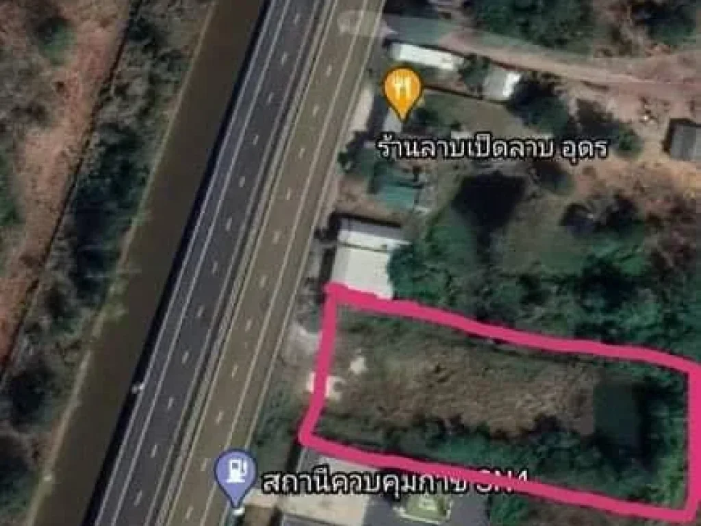 ที่ติดมิตรใกล้ลำตะคลอง