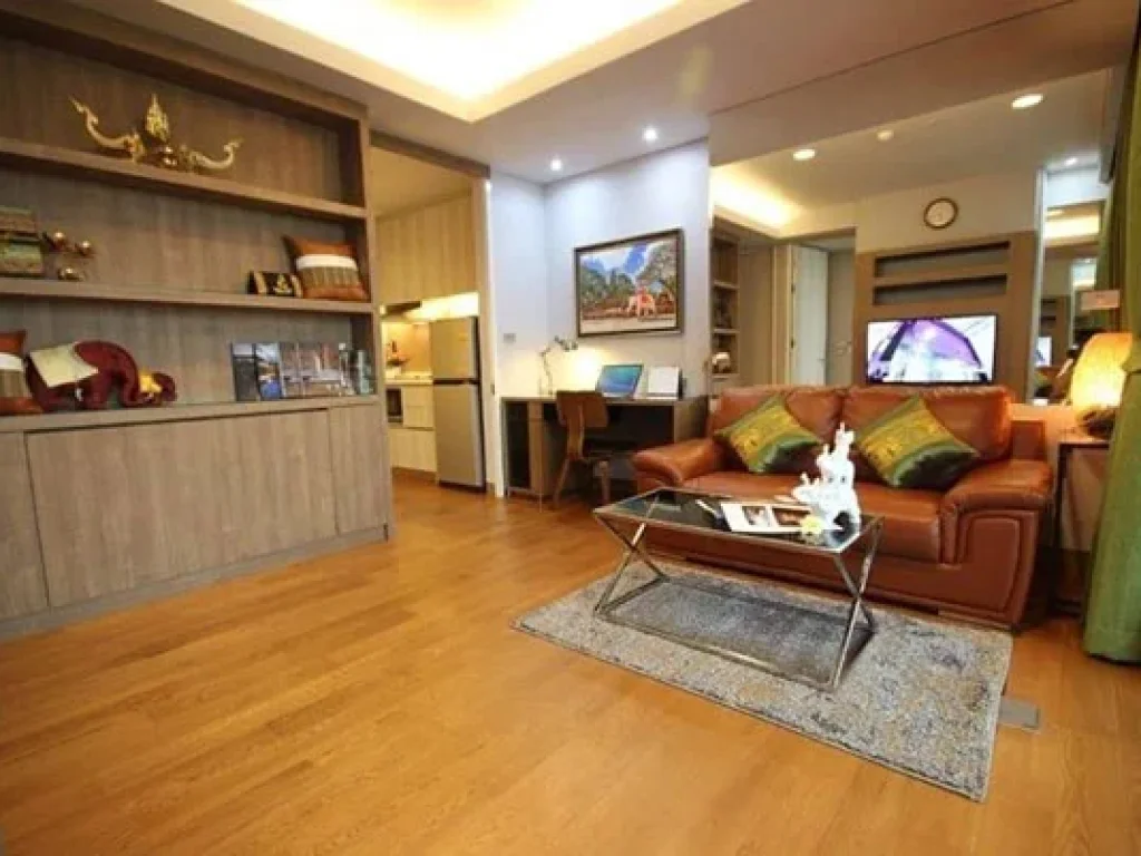 เช่าด่วน คอนโด The Lumpini 24 สุขุมวิท 24 แต่งสวยแบบ 2 ห้องนอน For Rent Beautiful 2 Bed Unit in Sukhumvit 24