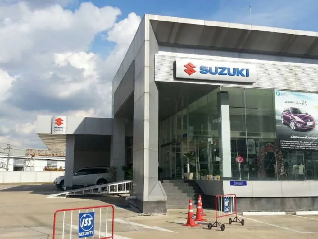 ขายโชว์รูมรถ Suzuki พร้อม ที่ดินเนื้อที่ 2 - 1 - 85 ไร่ ตั้งอยู่ติดถนน วิภาวดี ซอย 82 เขตดอนเมือง