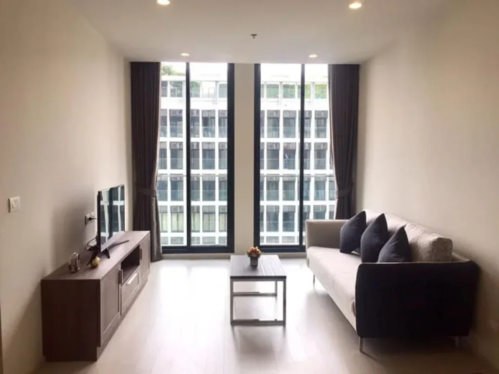 Condo For Rent Noble Ploenchit โนเบิล เพลินจิต1 bed 58 sqm 12th floor swimming pool view