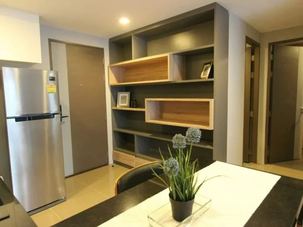 Sale Mirage Sukhumvit 27 condo size 46 sq with buit-in furniture