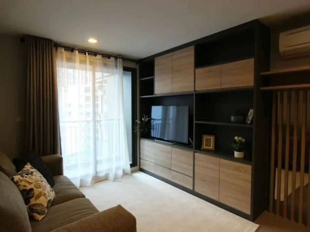 Sale Mirage Sukhumvit 27 condo size 46 sq with buit-in furniture